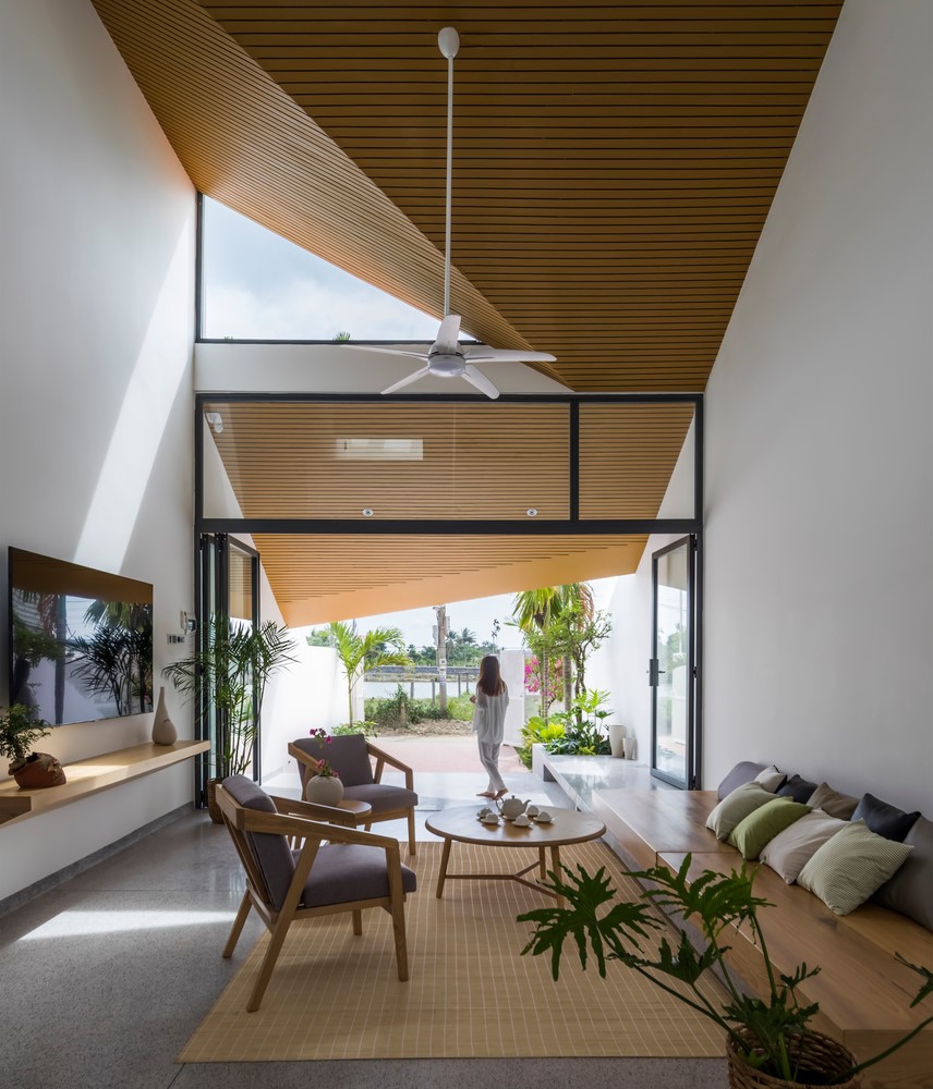 Ngôi nhà có thiết kế khác biệt tạo dấu ấn "kim - cổ" hài hòa- Ảnh 7. Ngôi nhà có thiết kế khác biệt tạo dấu ấn "kim - cổ" hài hòa- Ảnh 7.